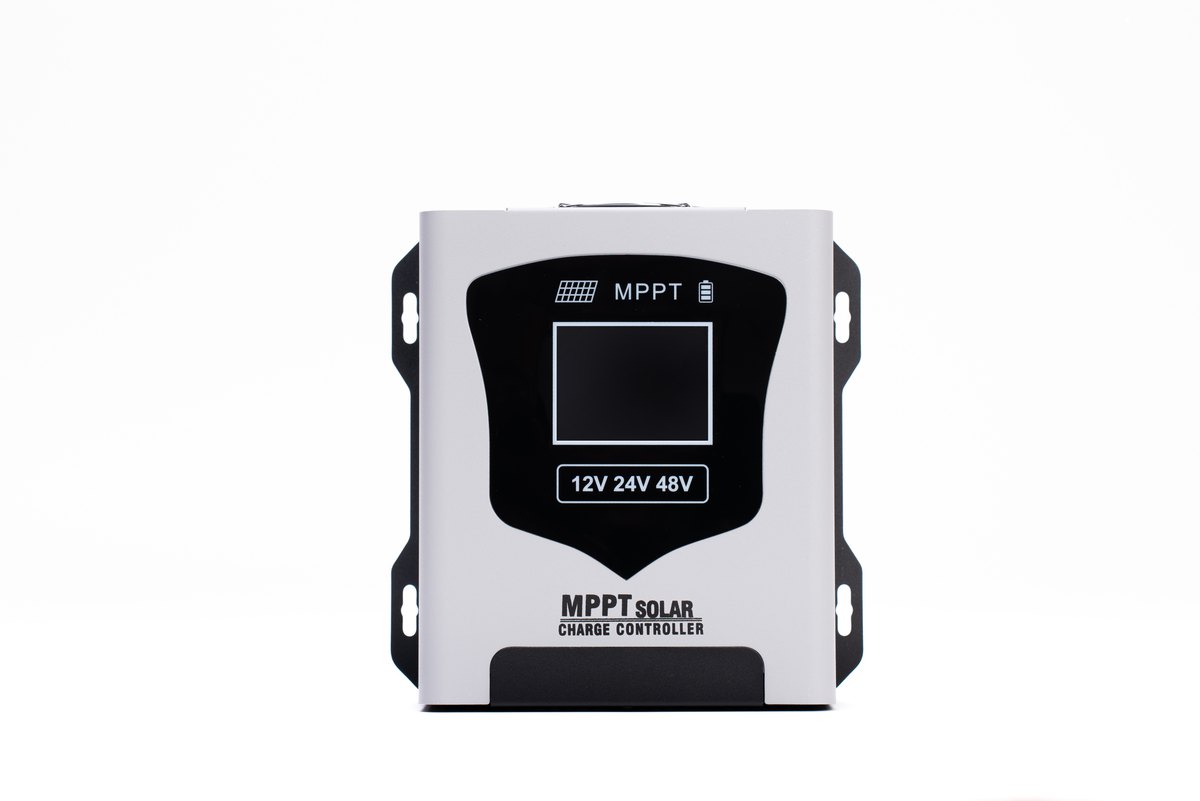 输入开路电压最大180V MPPT 30A
